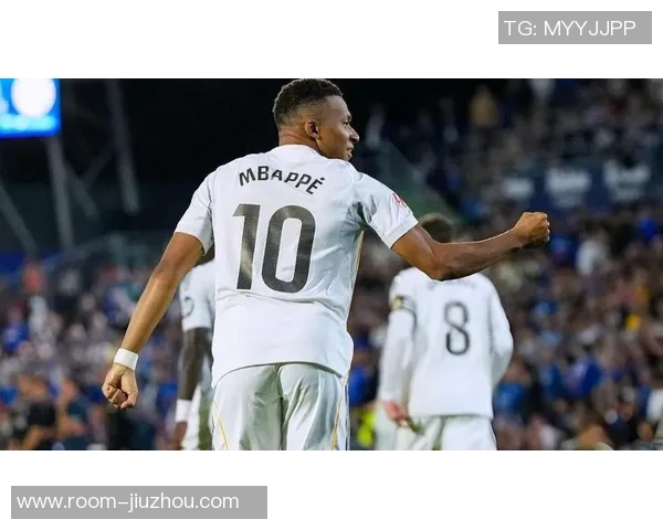 姆巴佩新赛季表现惊艳12场打入16球在阿隆索战术下获得更大自由度